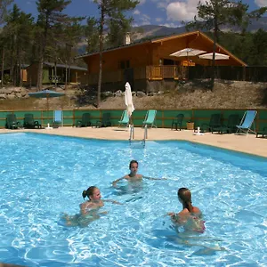 Parc Residentiel De Loisir : Le Loup Blanc Du Riou Vakantiepark